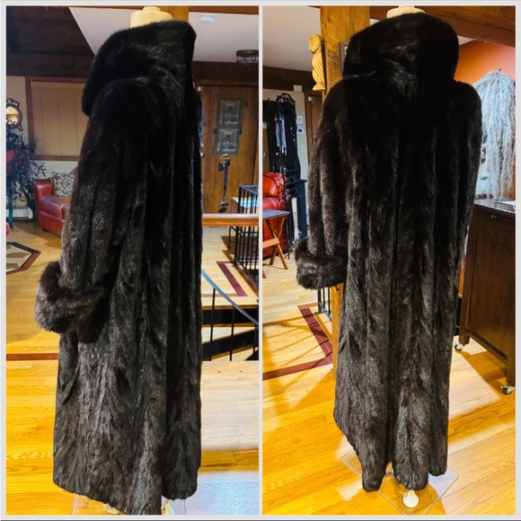 MINK (Real) LONG COAT-NEW COND NEVER WORN💥STUNNING CLASSIC Size M-L Retail $6000 - Picture 9 of 16